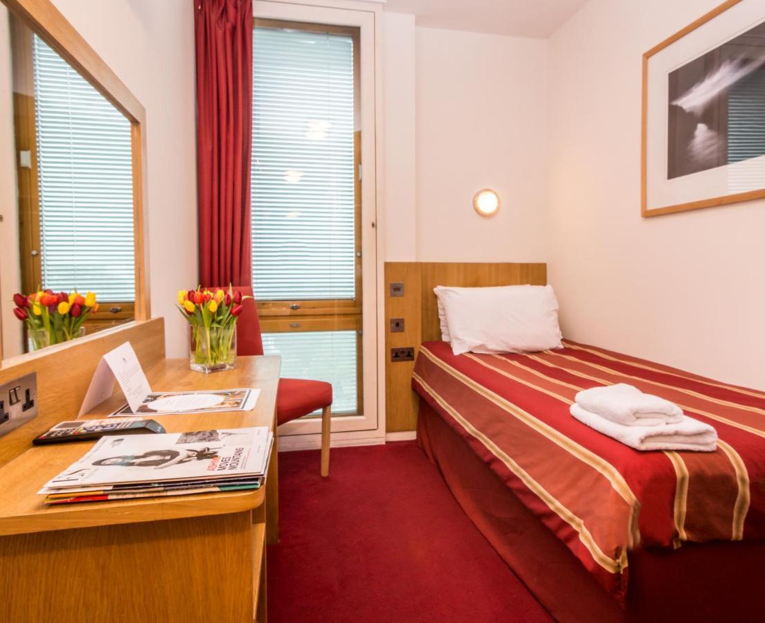 Hotel St Giles Heathrow - A St Giles