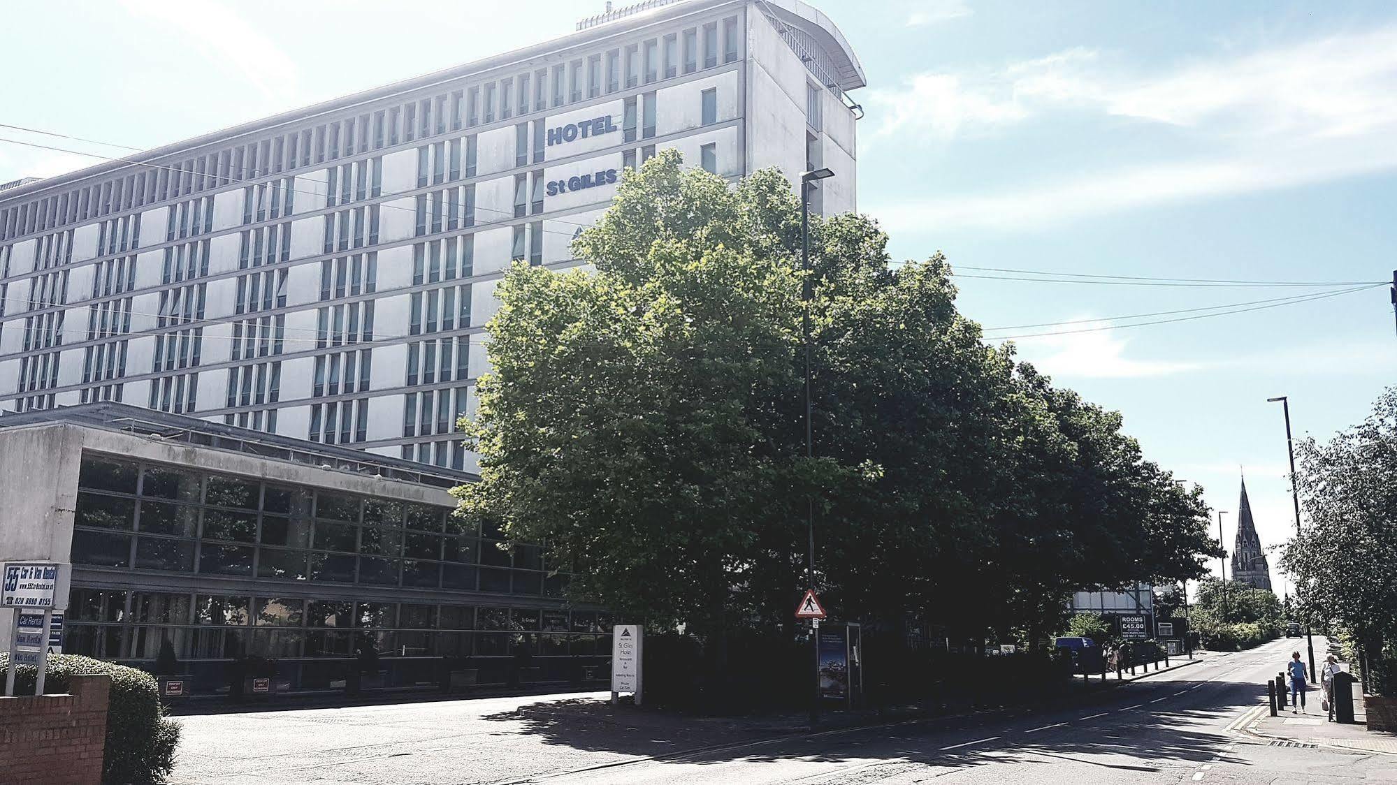Hotel St Giles Heathrow - A St Giles
