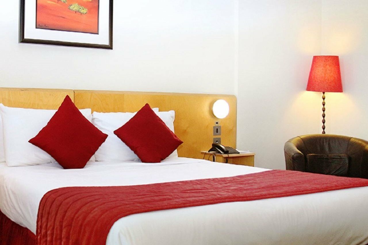 St Giles Heathrow - A St Giles Hotel